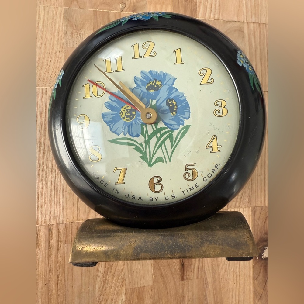 Vintage U.S. time Corp blue and black floral alarm
Clock for parts repair